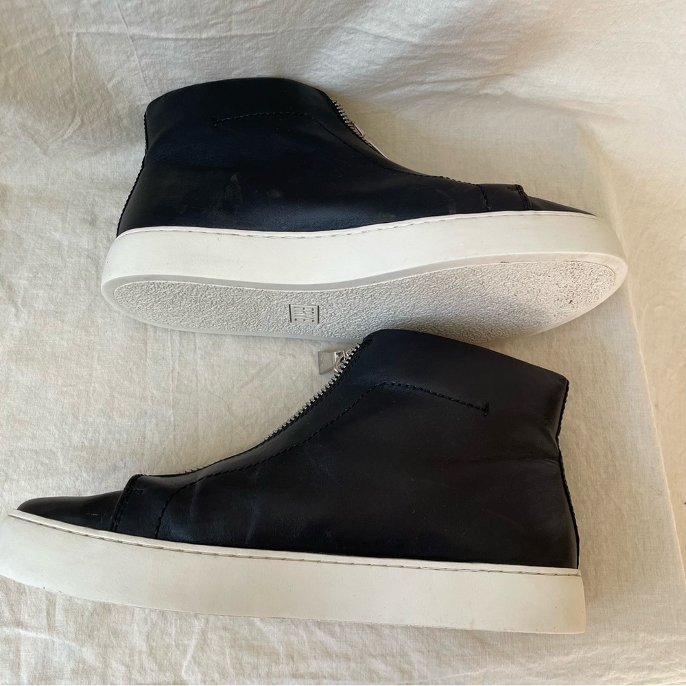 FRYE Lena Women’s Size 10 High Top Sneaker Black Leather Zip Moto 3471328 - Picture 4 of 8
